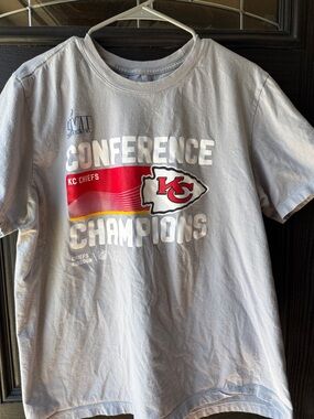 Nike The Nike Tee Crewneck T-Shirt - Light Gray